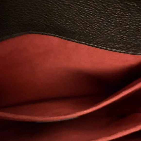 Louis Vuitton Black and Tan Crossbody Bag - Picture 2 of 6